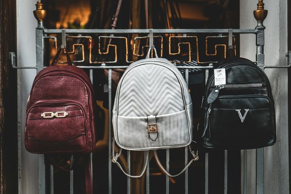 Quels conseils pour choisir des sacs à dos élégants pour un usage quotidien?